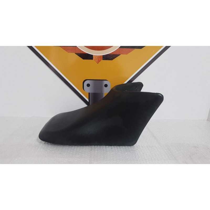 Front Seat Honda CBF 600 NA - HORNET - PC 38F - 2005 