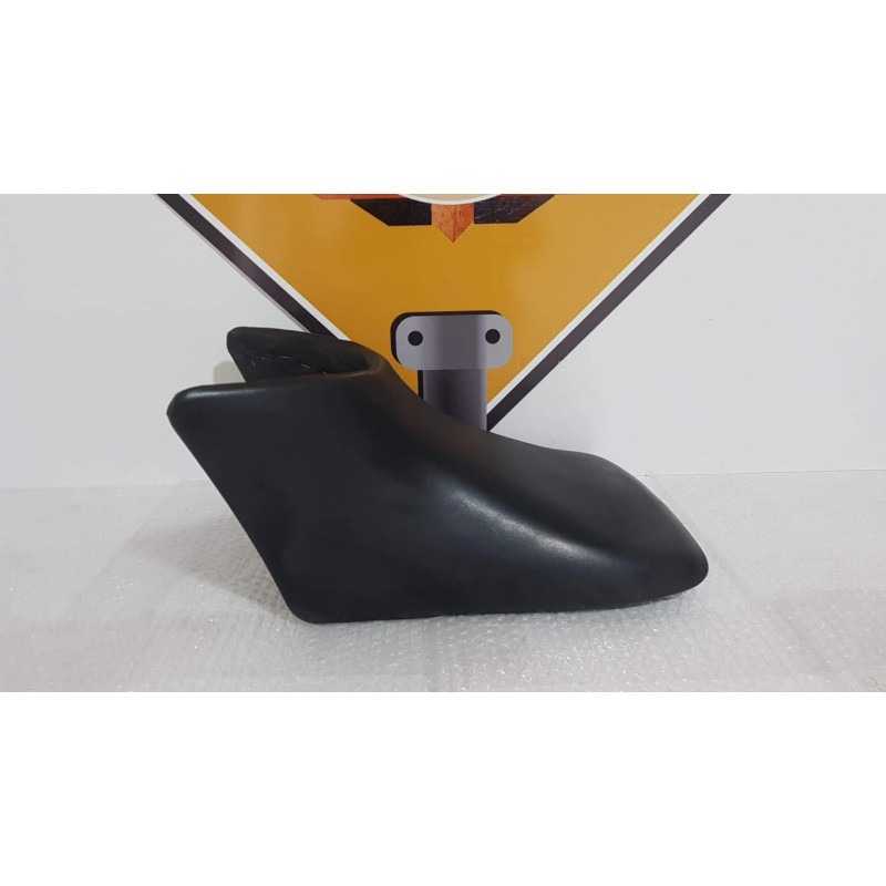 Front Seat Honda CBF 600 NA - HORNET - PC 38F - 2005 