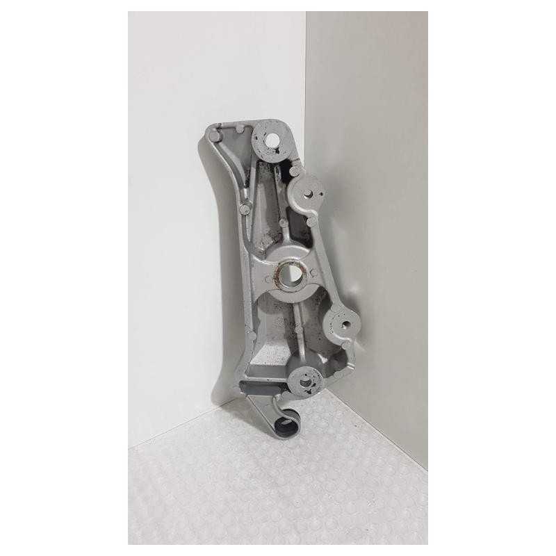 Right Footrest Holder Honda CBF 600 NA - HORNET - PC 38F - 2005 