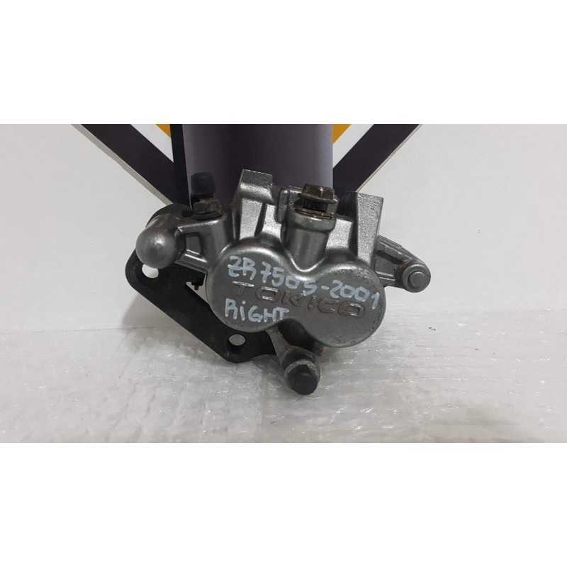 Right Front Brake Caliper Kawasaki ZR 750 S - 2001 