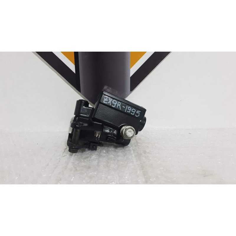 Front Brake Master Cylinder & Sensor Kawasaki Ninja ZX9R - 1995 