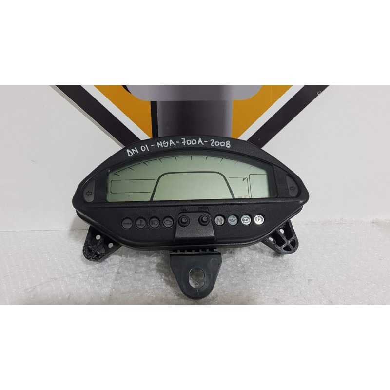 Bord Honda DN 01 - NSA 700A - 2008 