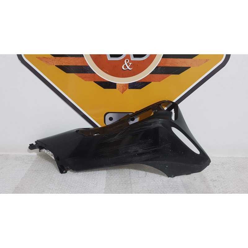 Right Under Cowl Honda DN 01 - NSA 700A - 2008 