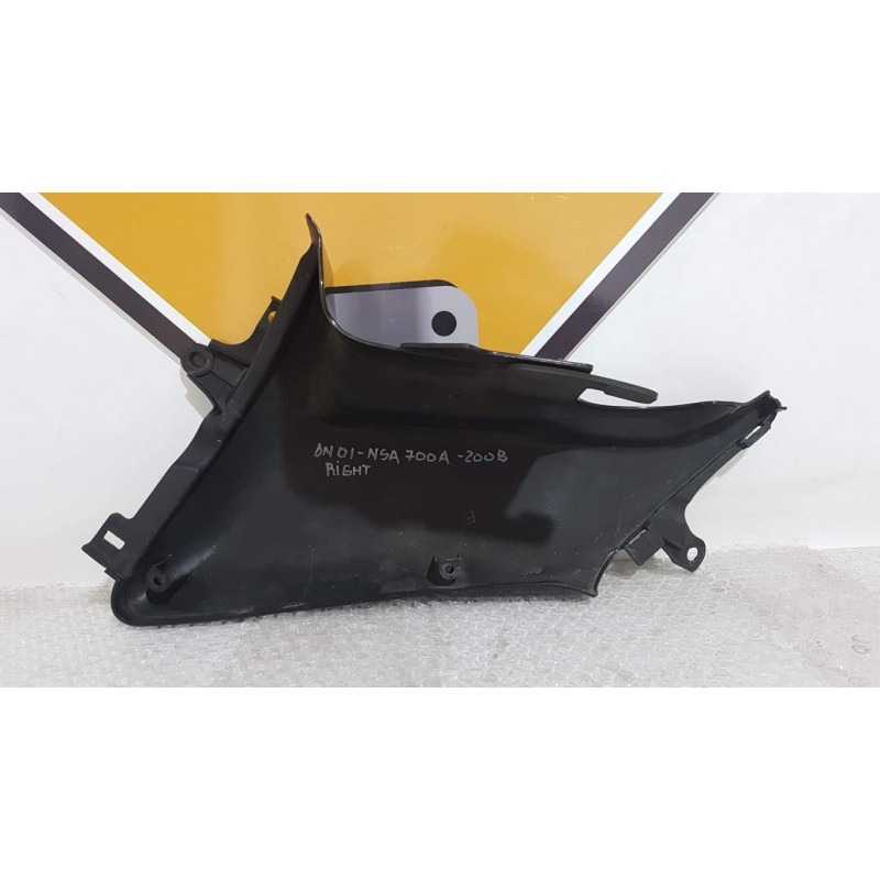 Right Cover Honda DN 01 - NSA 700A - 2008 