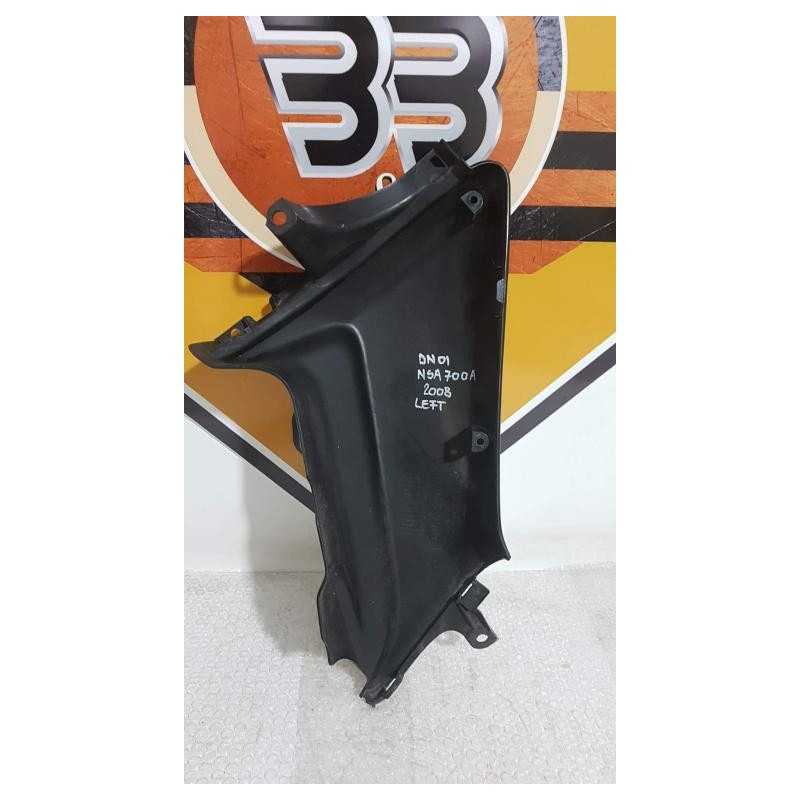 Carena Laterala Stanga Honda DN 01 - NSA 700A - 2008 