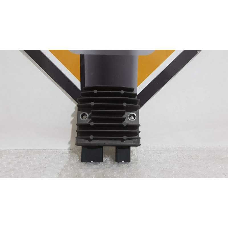 Regulator Rectifier Honda DN 01 - NSA 700A - 2008 