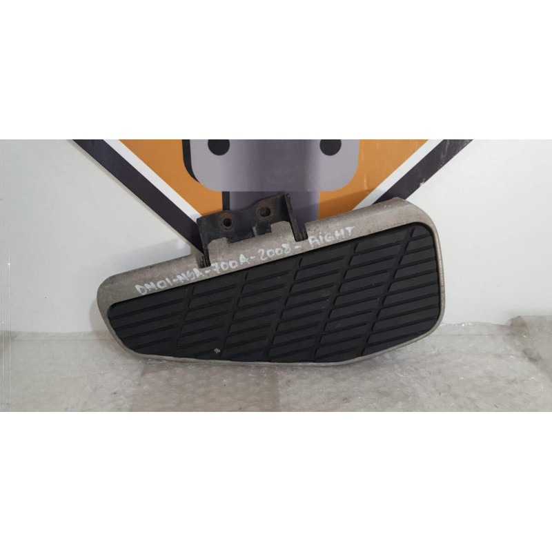 Suport Picior Dreapta Pilot Honda DN 01 - NSA 700A - 2008 