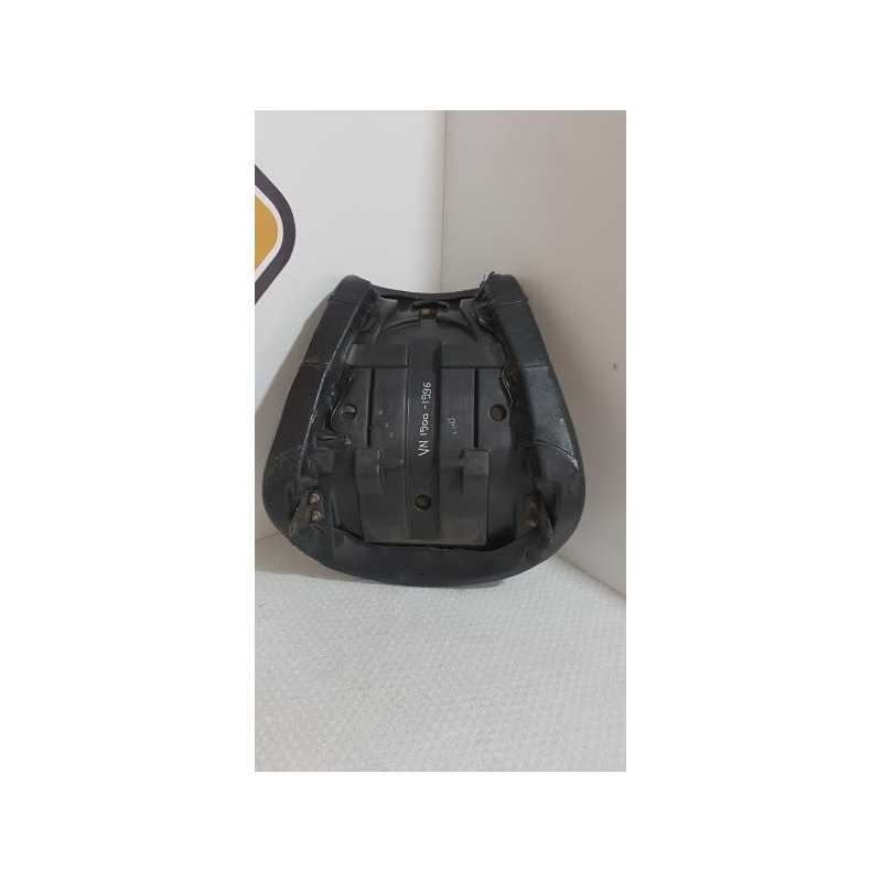 Front Seat Kawasaki Vulcan VN 1500 - Classic -1996 