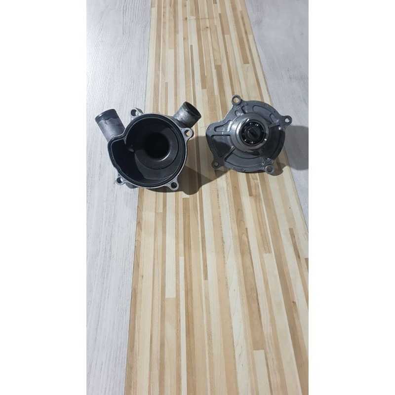 Water Pump Suzuki GSXR 600 - K2 - 2002 