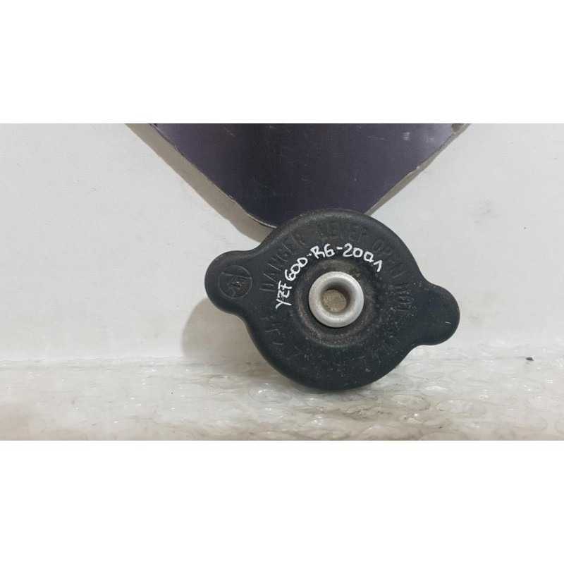 Radiator Cap Yamaha YZF 600 - R6 - 2001 