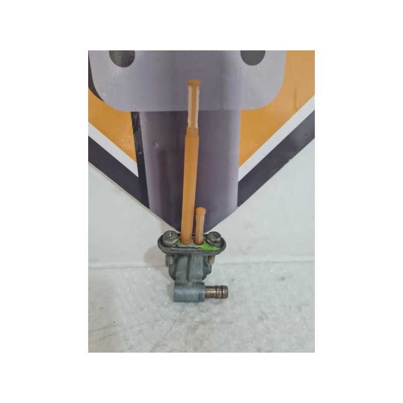 Fuel Cock Kawasaki Ninja ZX9R - 2002 