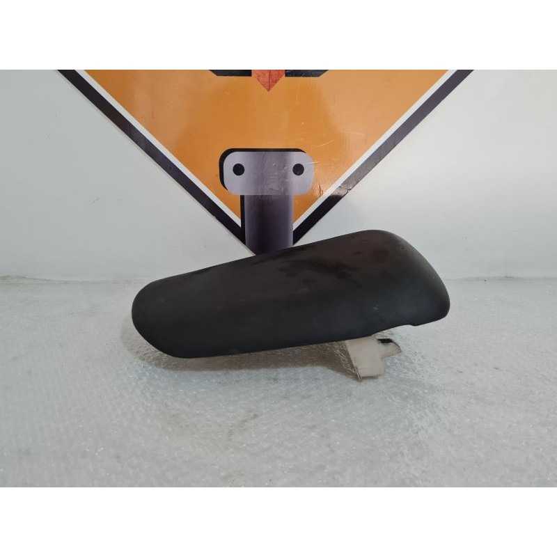 Rear Seat Kawasaki Ninja ZX9R - 2002 