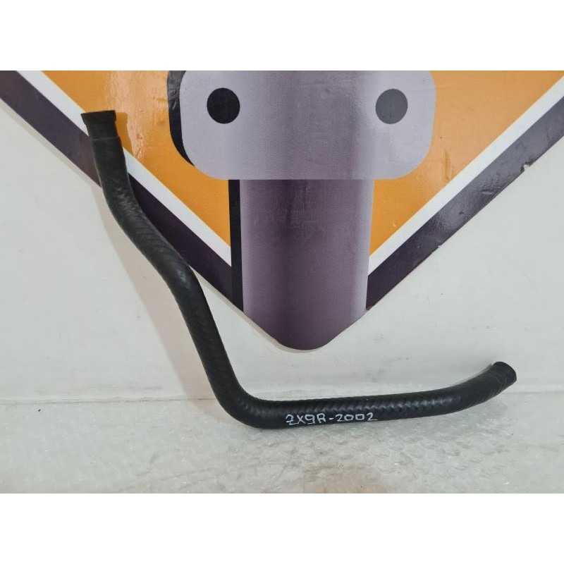 Oil Cooler Hose Kawasaki Ninja ZX9R - 2002 