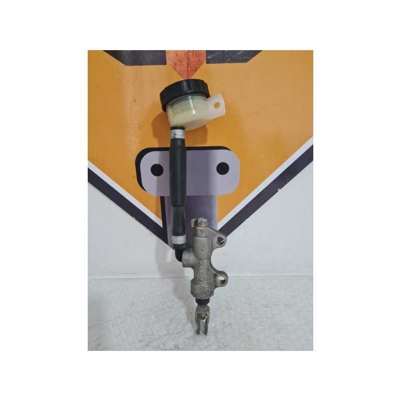 Rear Brake Master Cylinder Kawasaki Ninja ZX6R - 1999 