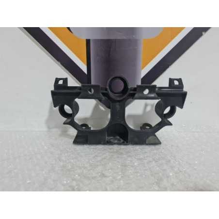 Mount Bracket Tail Light Yamaha YZF 600 - R6 - 2000 