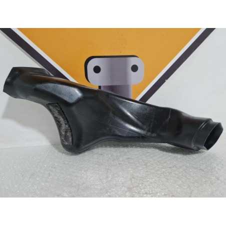 Right Air Intake Pipe Suzuki GSXR 1000 - K6 - 2006 