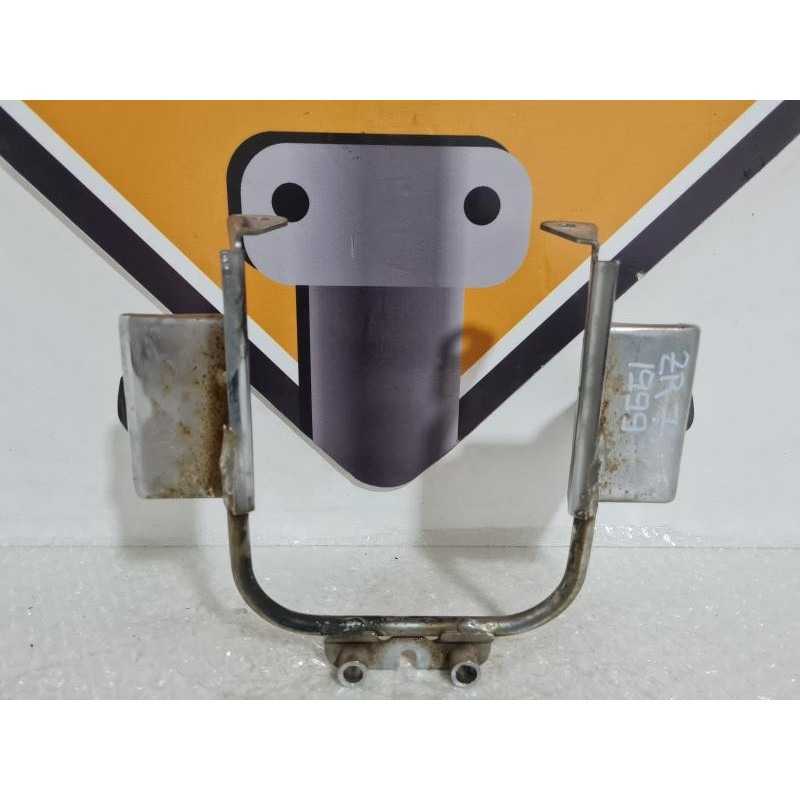 Headlight Bracket Kawasaki ZR 7 - 1999 