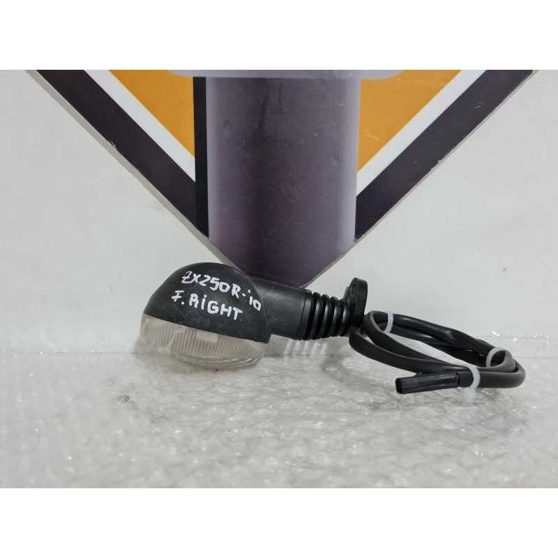 Front Right Turn Signal Kawasaki Ninja ZX 250R - 2010 