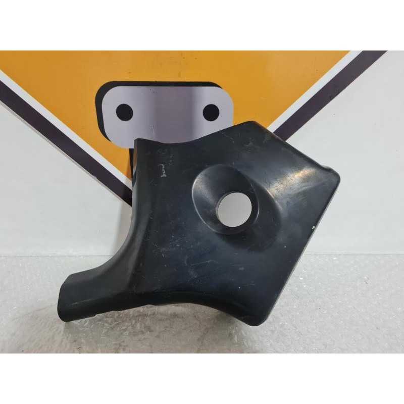 Right Frame Head Cover Suzuki Boulevard VL 800 - C90 - 2005 