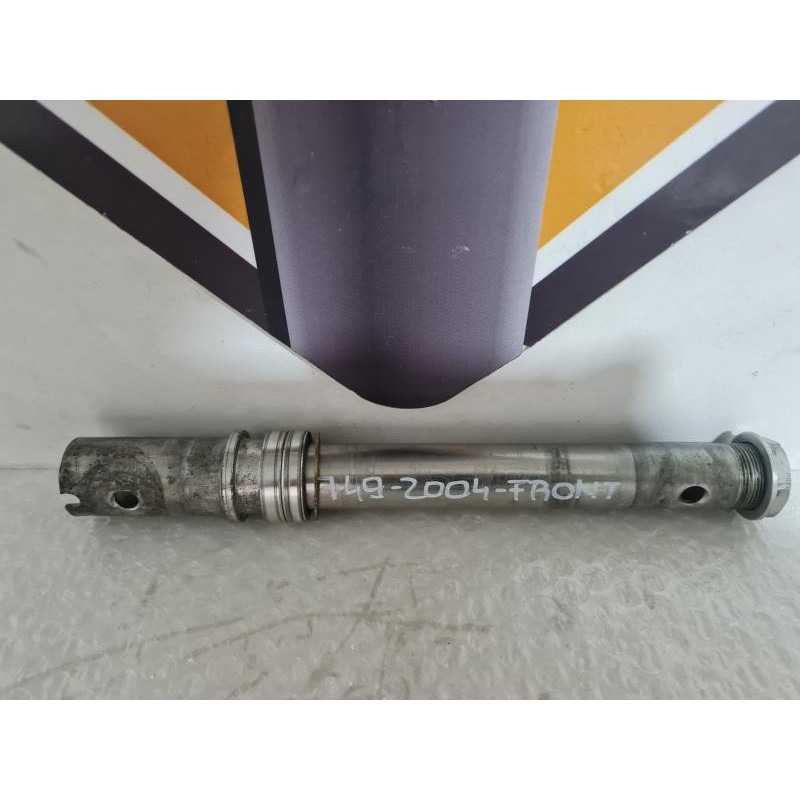 Front Wheel Spindle Axle Ducati 749 S - 2004 