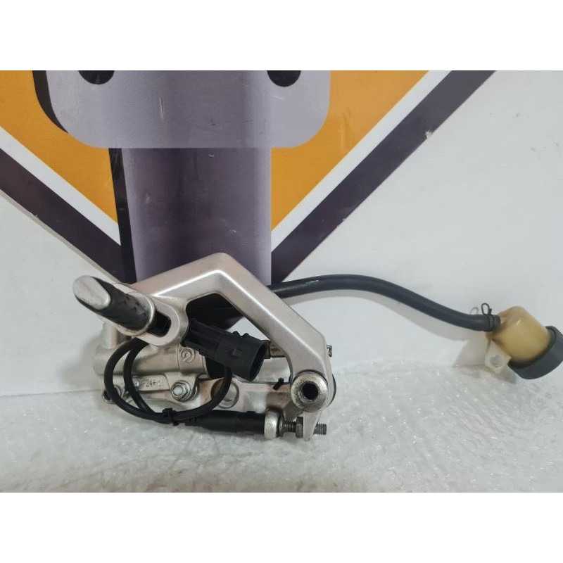Rear Brake Master Cylinder & Brake Pedal & Sensor Ducati 749 S - 2004 