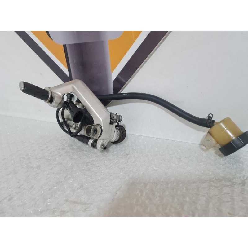 Rear Brake Master Cylinder & Brake Pedal & Sensor Ducati 749 S - 2004 