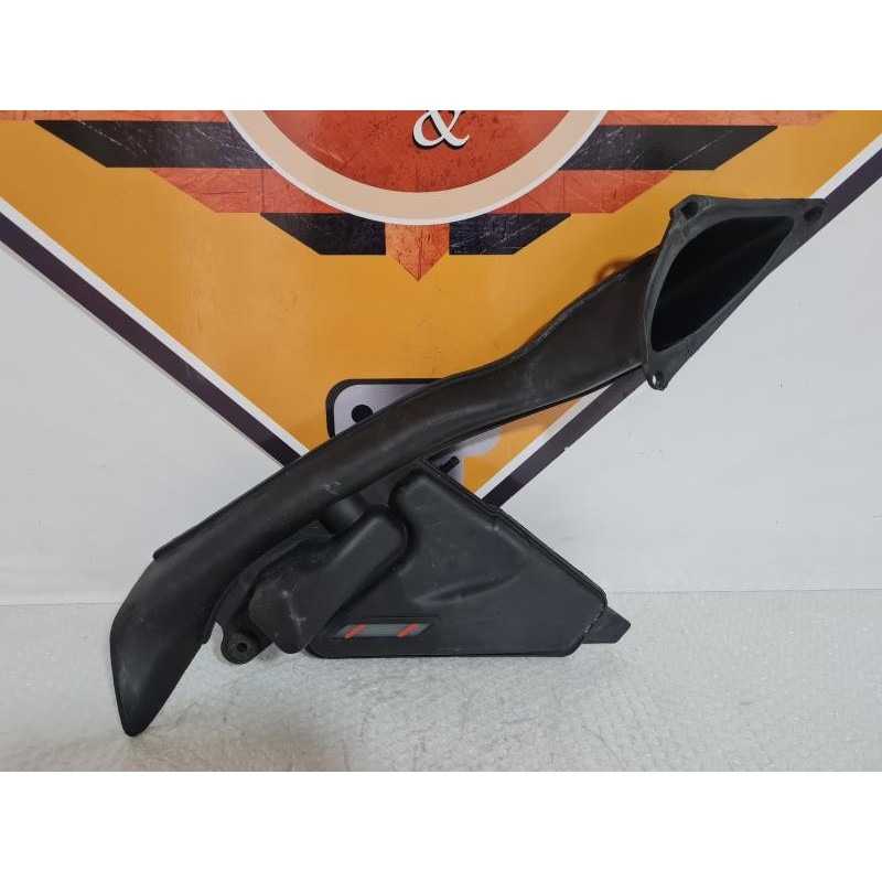 Ram-Air Dreapta & Vas Expansiune Ducati 749 S - 2004 