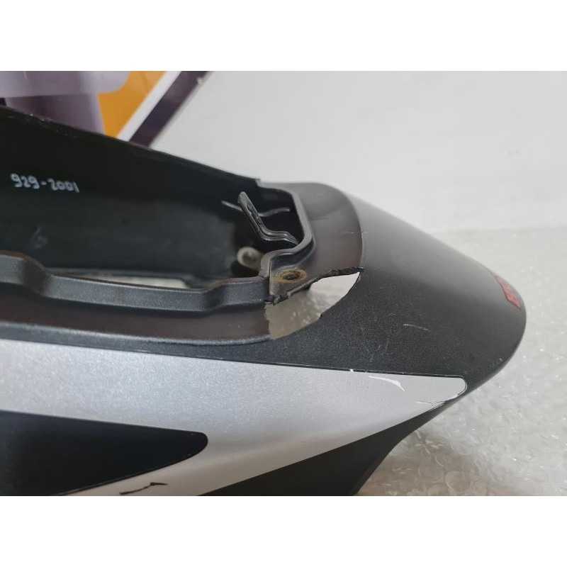 Carena Codita Honda 929 - SC 44 - 2001 