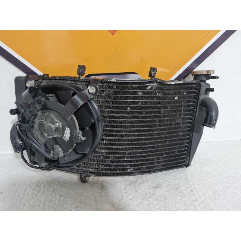 Radiator & Electroventilator Honda 929 - SC 44 - 2001 