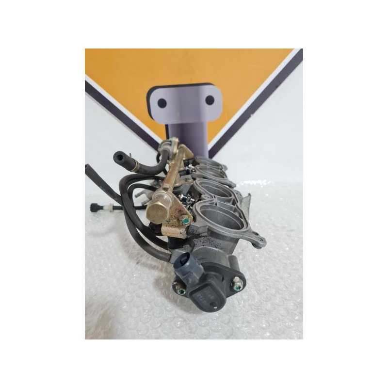 Rampa Injectie Honda 929 - SC 44 - 2001 