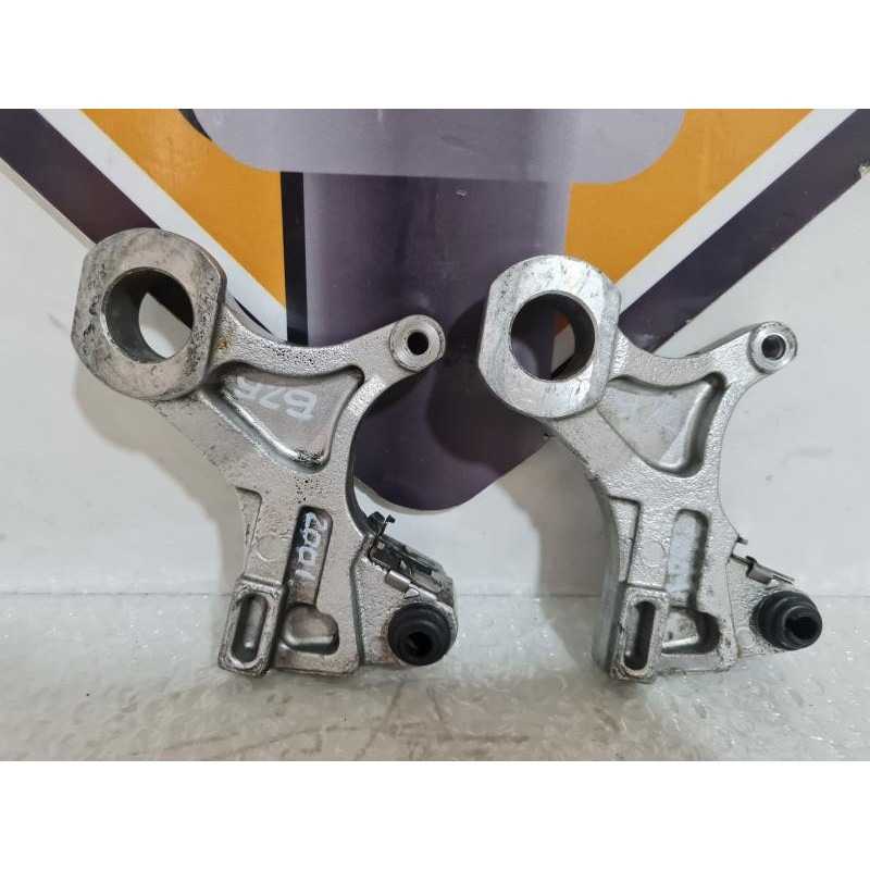 Rear Brake Caliper Bracket Honda 929 - SC 44 - 2001 