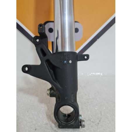 Left Fork Honda 929 - SC 44 - 2001 