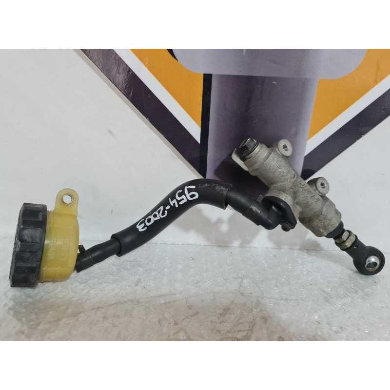 Rear Brake Master Cylinder Honda 954 - SC 50 - 2003 