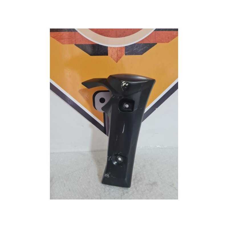 Radiator Right Cowl Yamaha FAZER - FZ 1 - 2008 