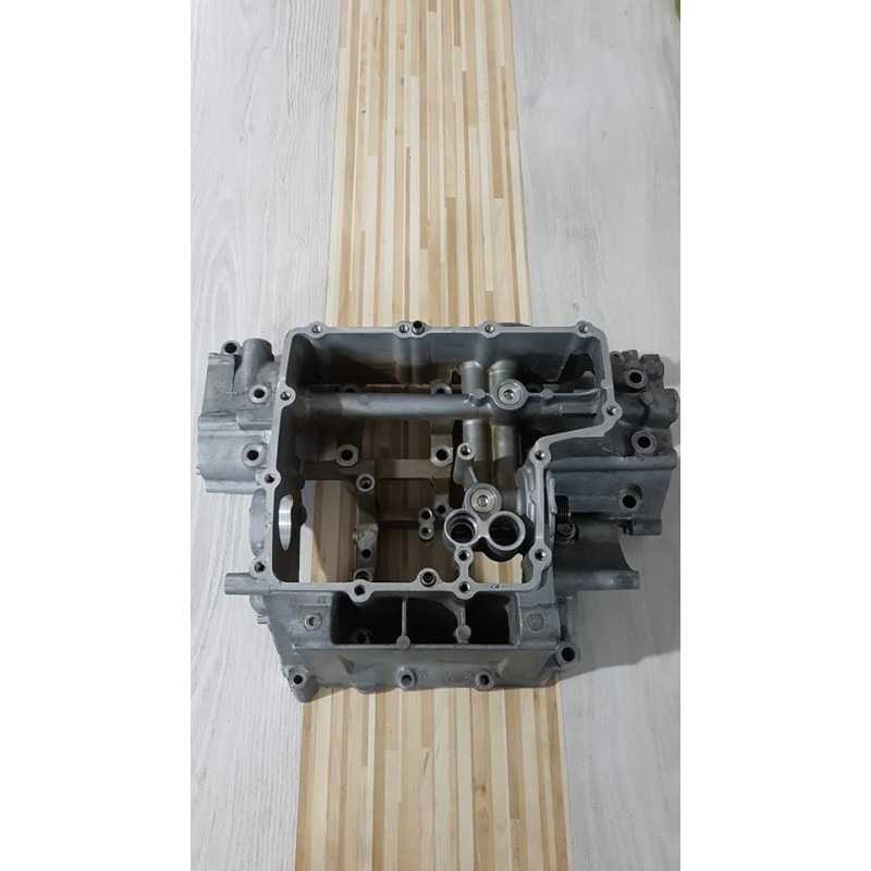 Carter Inferior Yamaha YZF 600 - R6 - 2001 