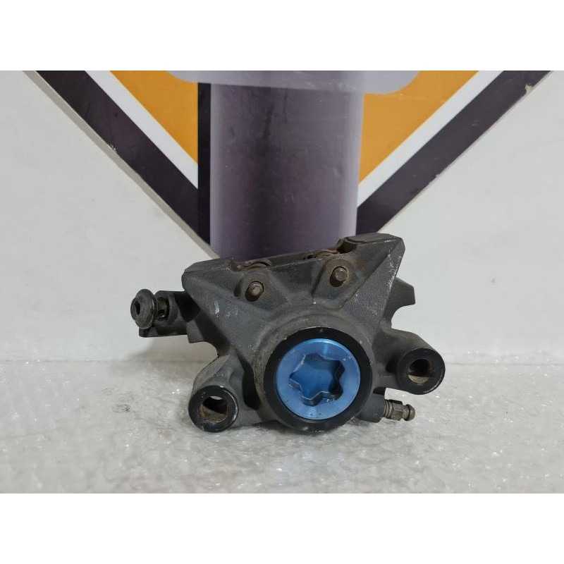 Rear Brake Caliper Yamaha YZF R1 - RN 01 - 2000 