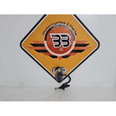 Pompa Frana Spate Yamaha YZF R1 - RN 01 - 2000 