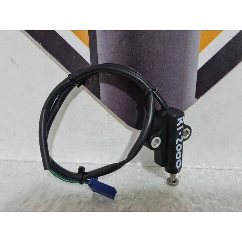 Side Stand Sensor Yamaha YZF R1 - RN 01 - 2000 
