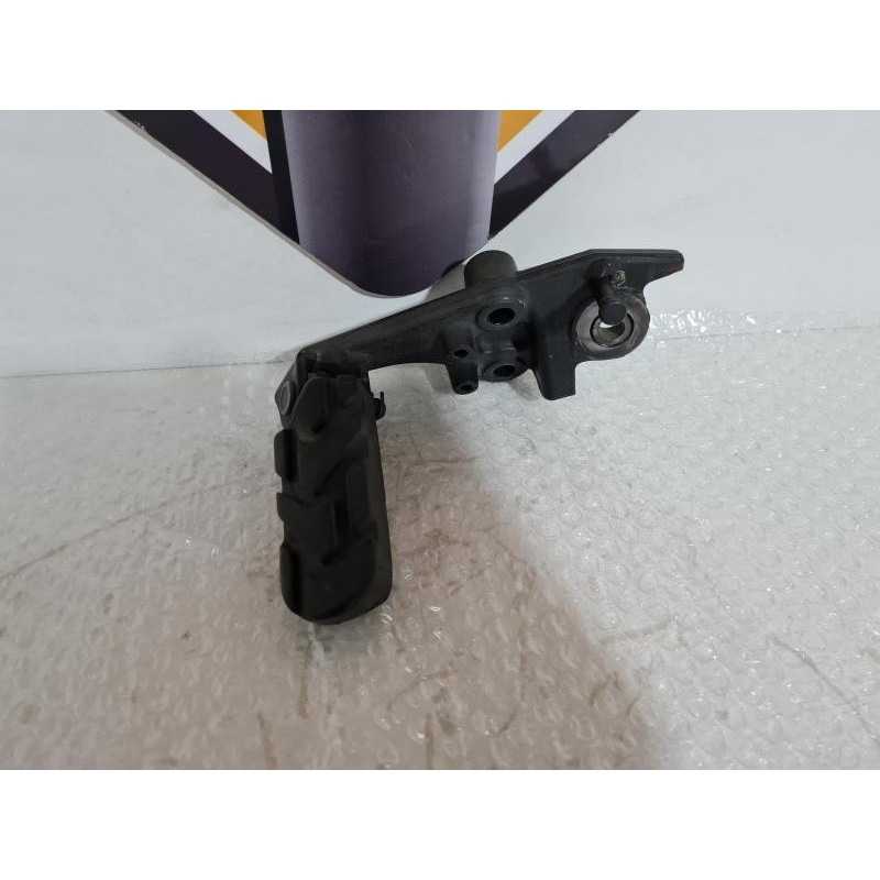 Front Left Footpeg & Step Yamaha XT 660 - 2008 