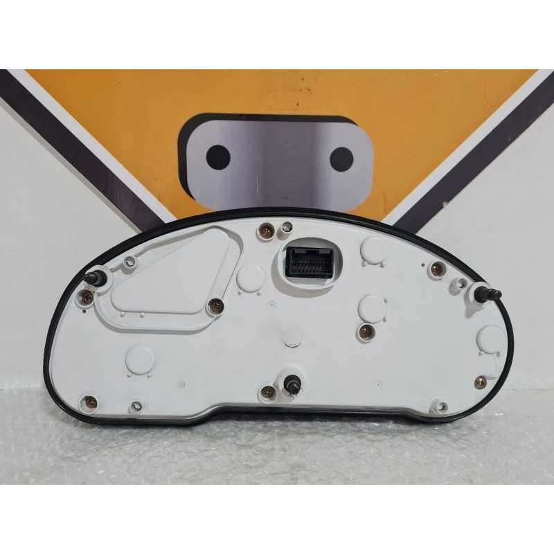 Bord Suzuki GSXF 750 - KATANA - 2003 