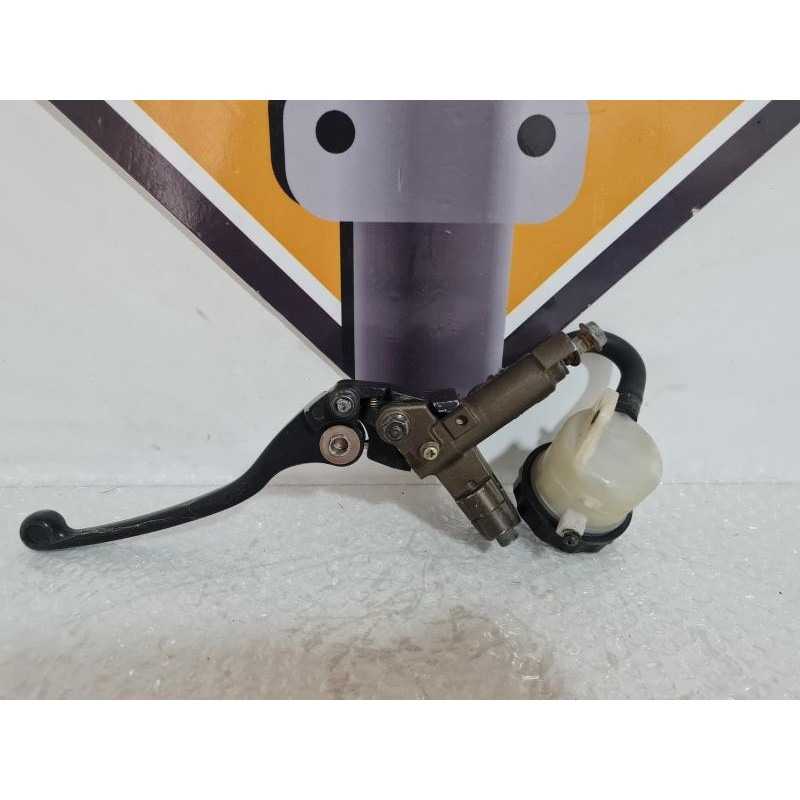 Front Brake Master Cylinder & Lever Kawasaki Ninja 636 - 2004 