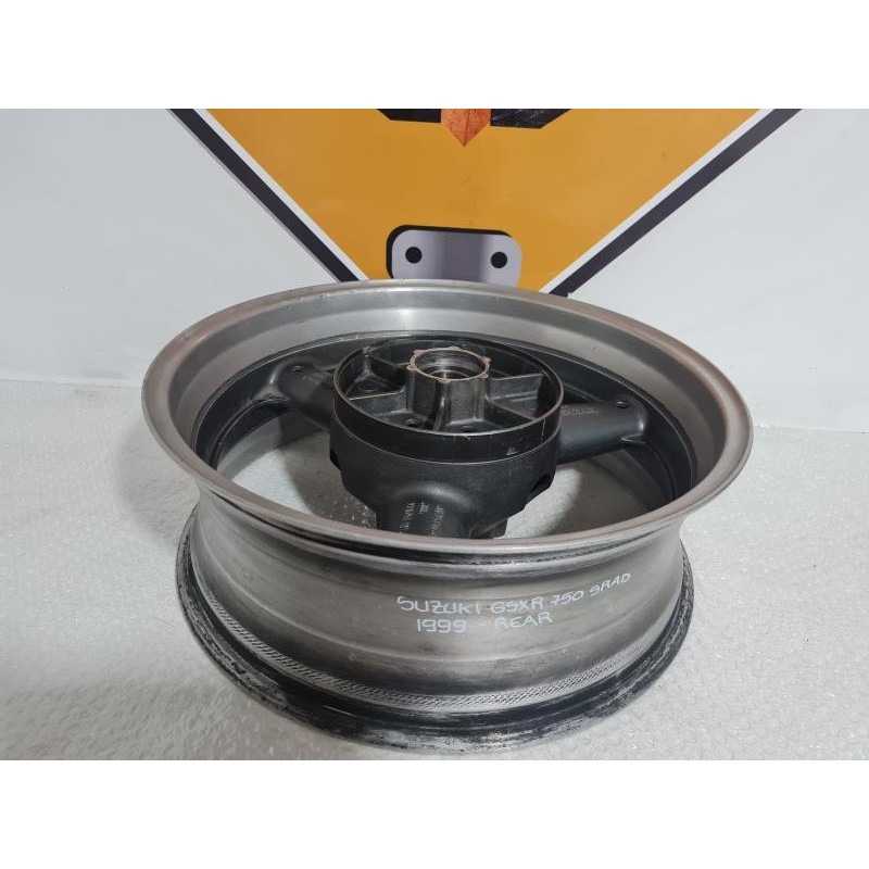 Rear Wheel Suzuki GSXR 750 - SRAD - 1999 