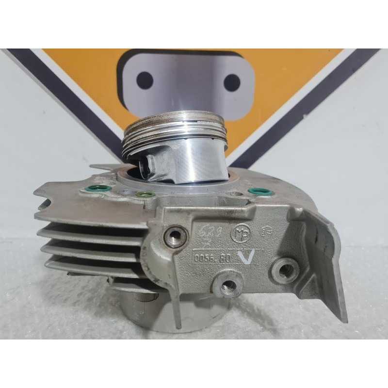 Vertical Cylinder & Piston Ducati Monster 600 - 2000 