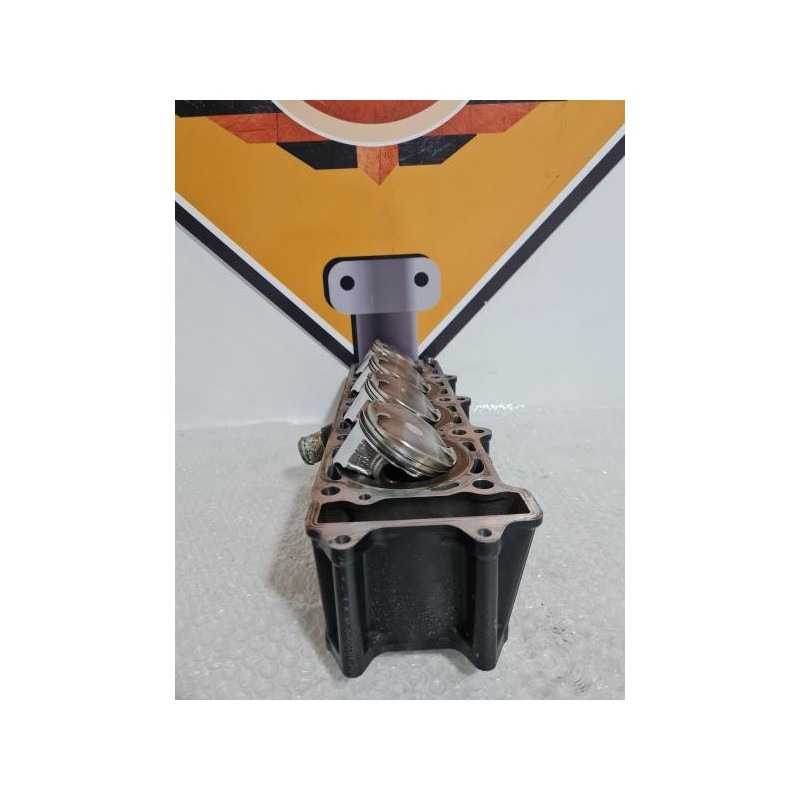 Cylinders & Pistons Kawasaki Z 750 - 2005 