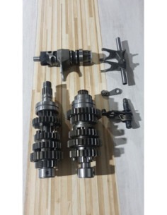 Gearbox - Missing 1 Pinion Gear Kawasaki GPZ 500S - 1995 