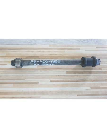 Rear Wheel Axle Yamaha XS 400 - 1985 