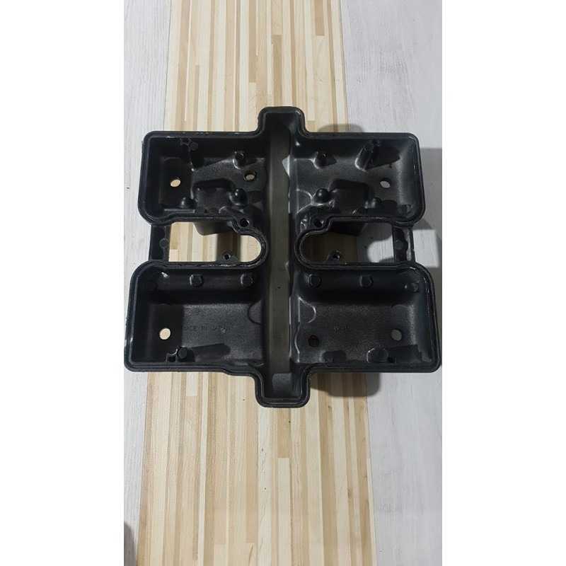 Cylinder Head Cover Kawasaki GPZ 500S - 1995 