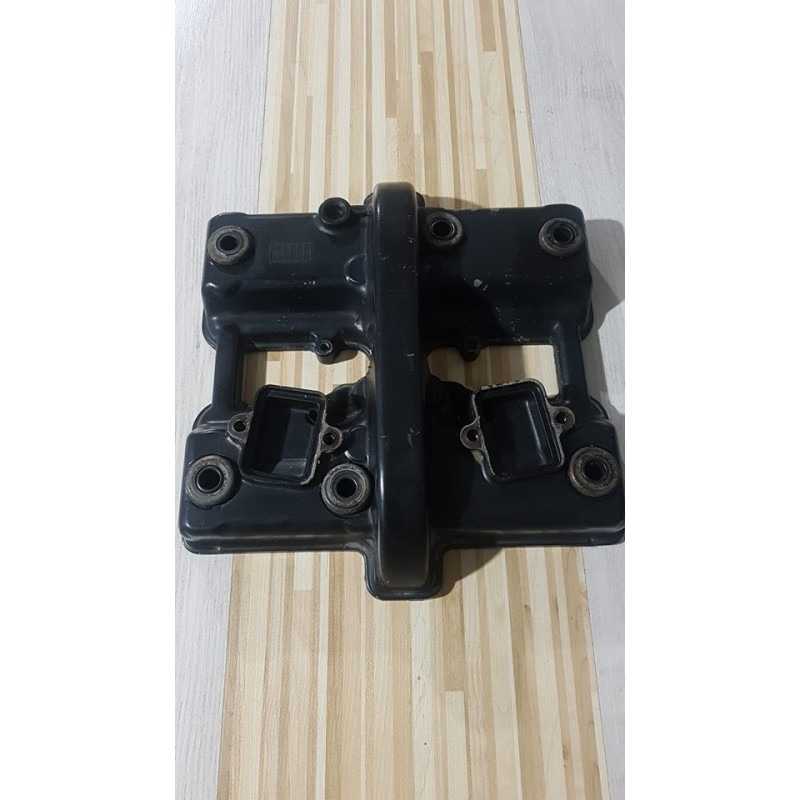 Cylinder Head Cover Kawasaki GPZ 500S - 1995 