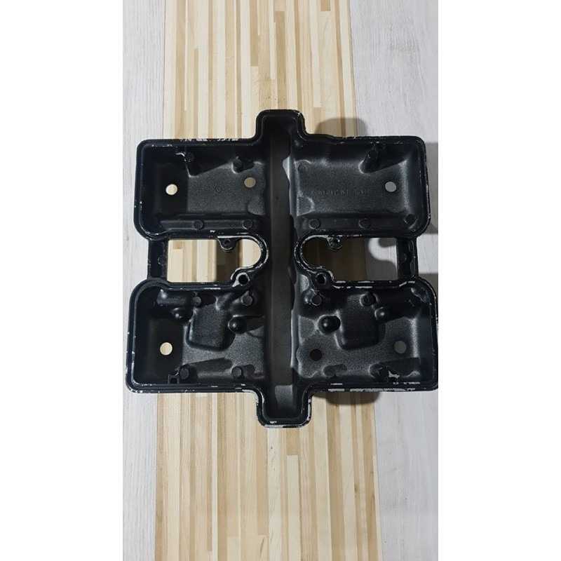 Cylinder Head Cover Kawasaki GPZ 500S - 1995 