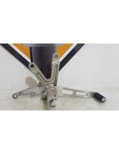 Front Right Holder Footrest Honda CBR 600 - F4i - PC 35 - 2001 